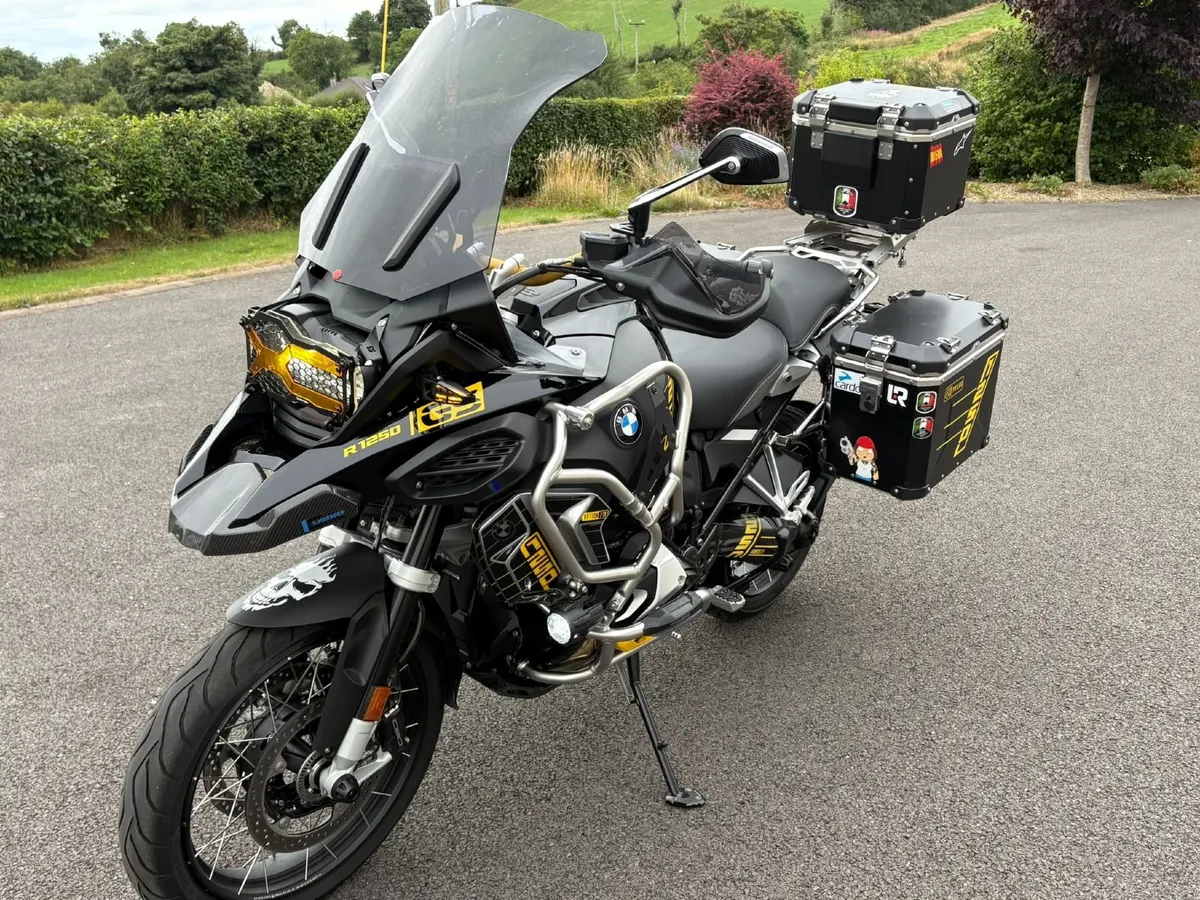 BMW R 1250 GS Adventure 2021 - Image 1