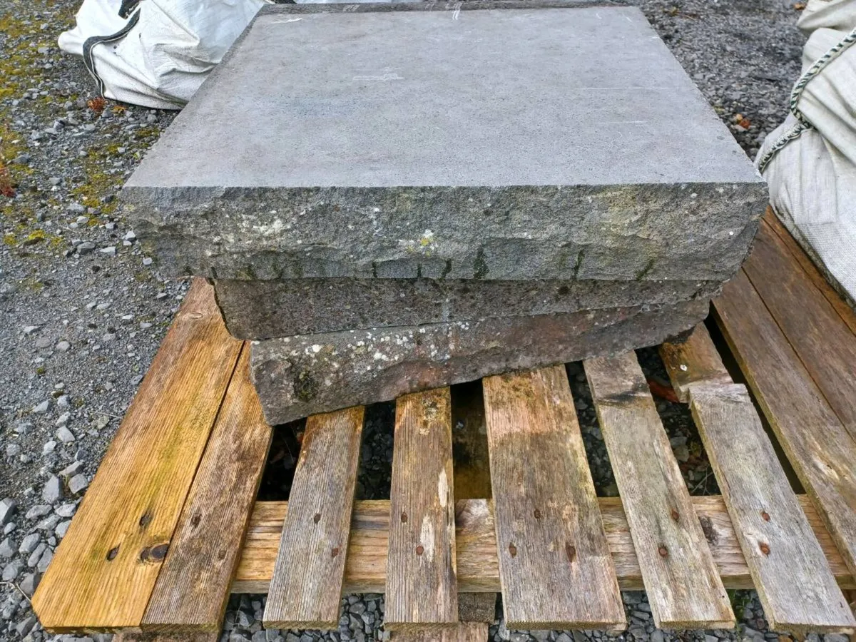 Limestone Pier Cappings - Image 2