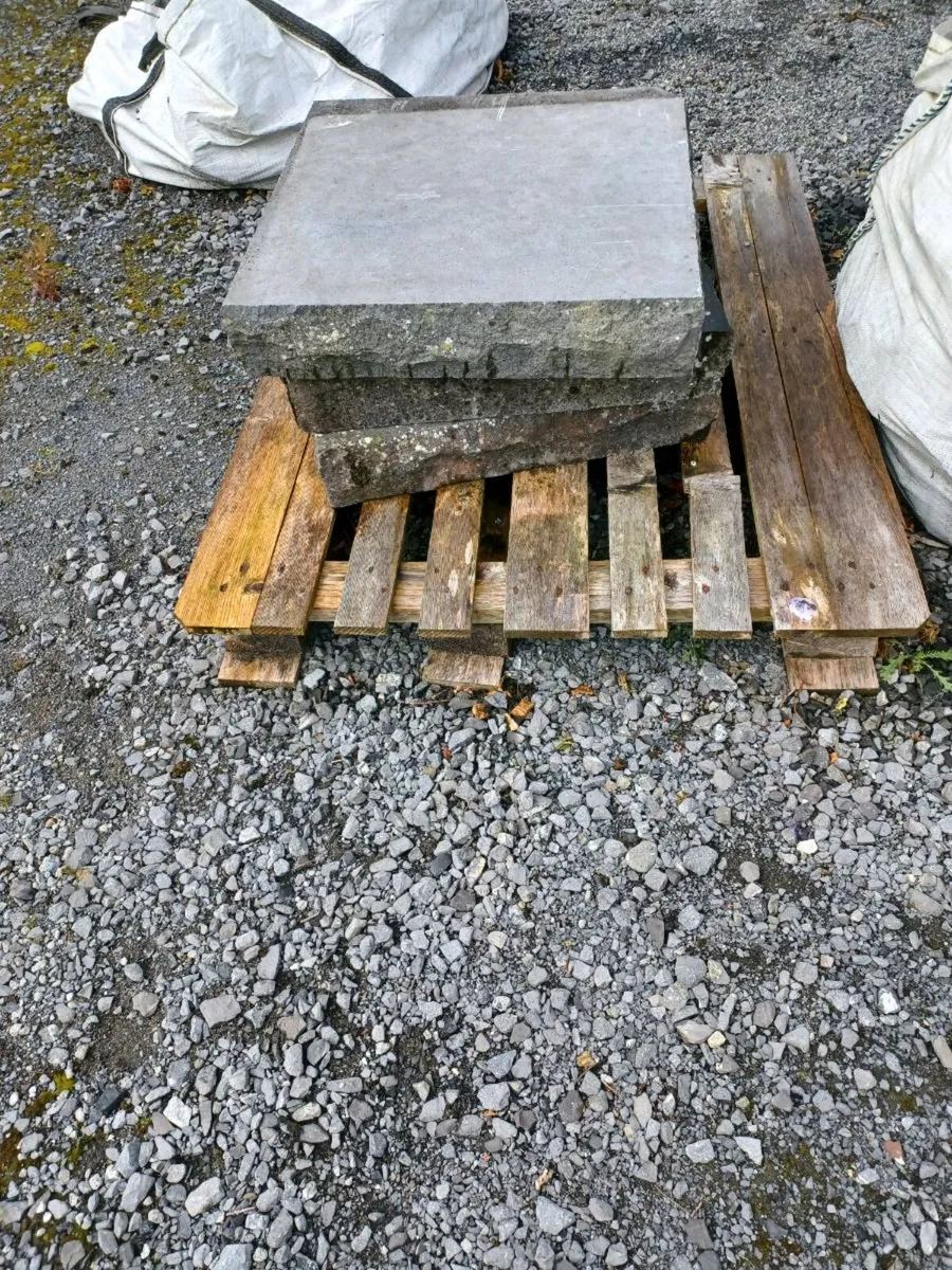 Limestone Pier Cappings - Image 3