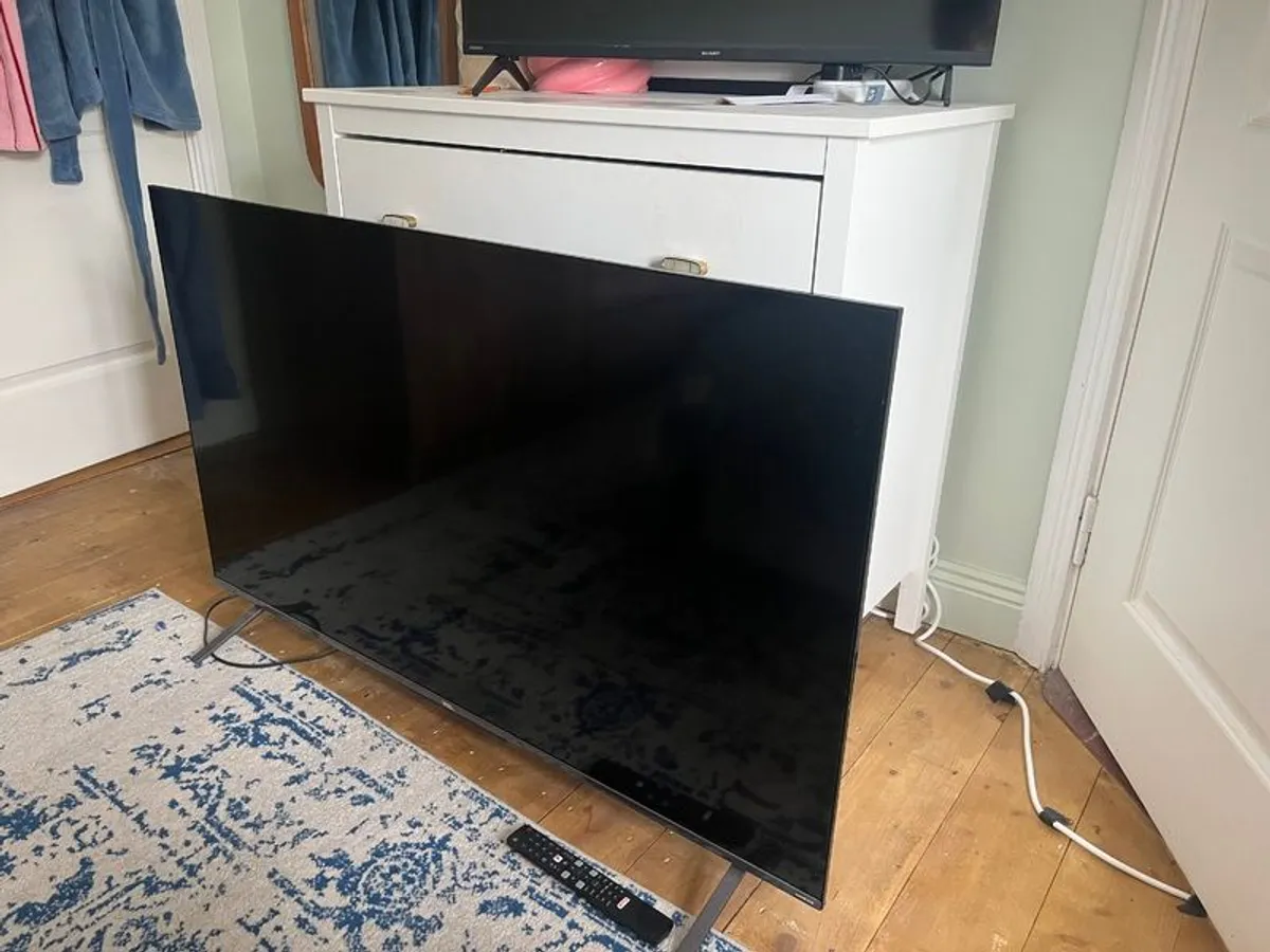 Tvs - Image 1