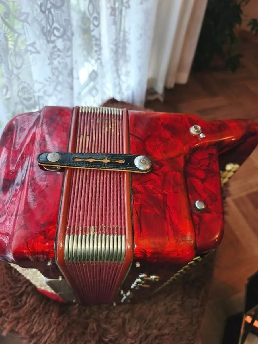 Vintage Paolo Soprani 3-Row Button Accordion – B/C - Image 3
