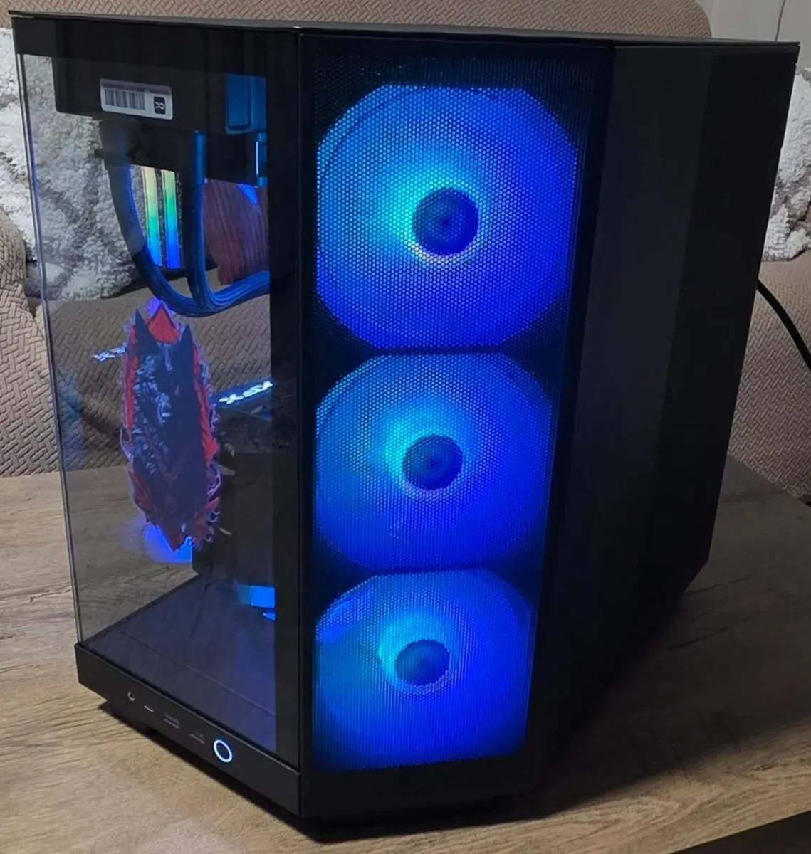 NZXT H6 High-End Ryzen X3D RX 9070 XT Gaming PC - Image 3