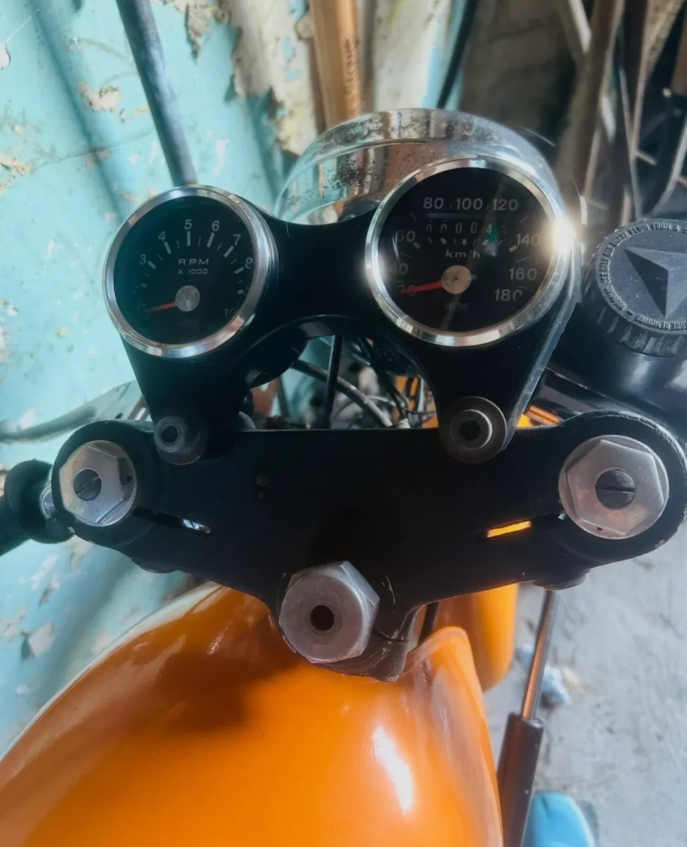 Ducati Desmo 250 Vintage Bike 1971 - Image 2
