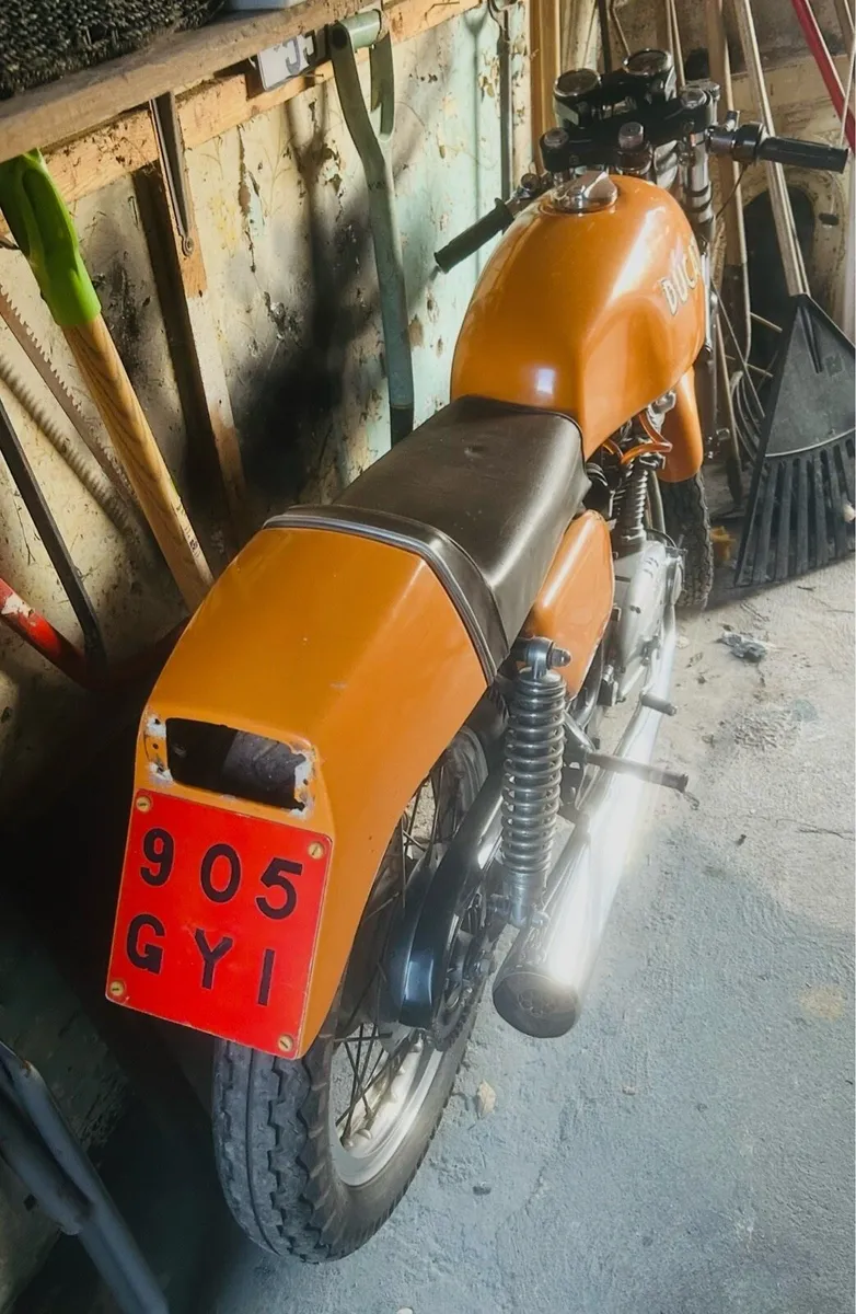 Ducati Desmo 250 Vintage Bike 1971 - Image 3