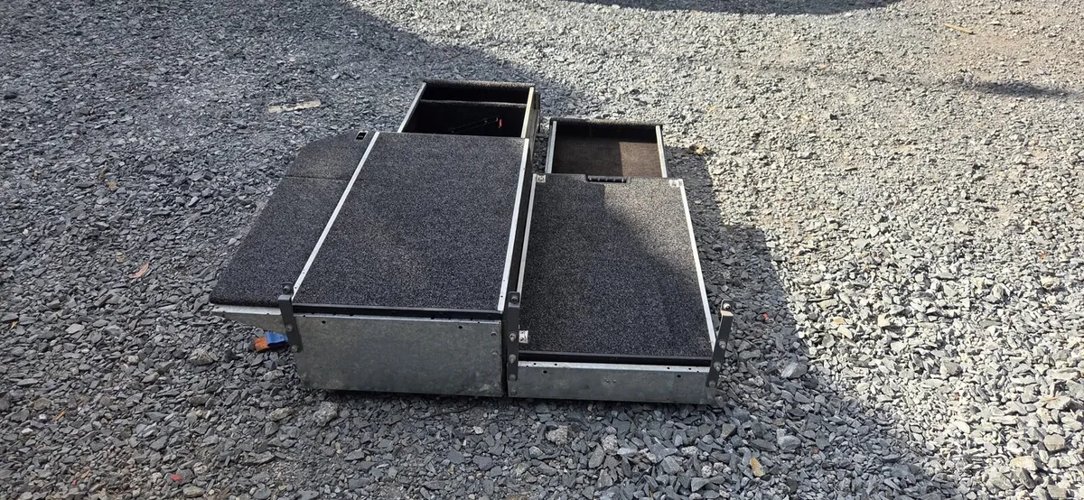 Toyota landcruiser crewcab sliding drawer kit - Image 1