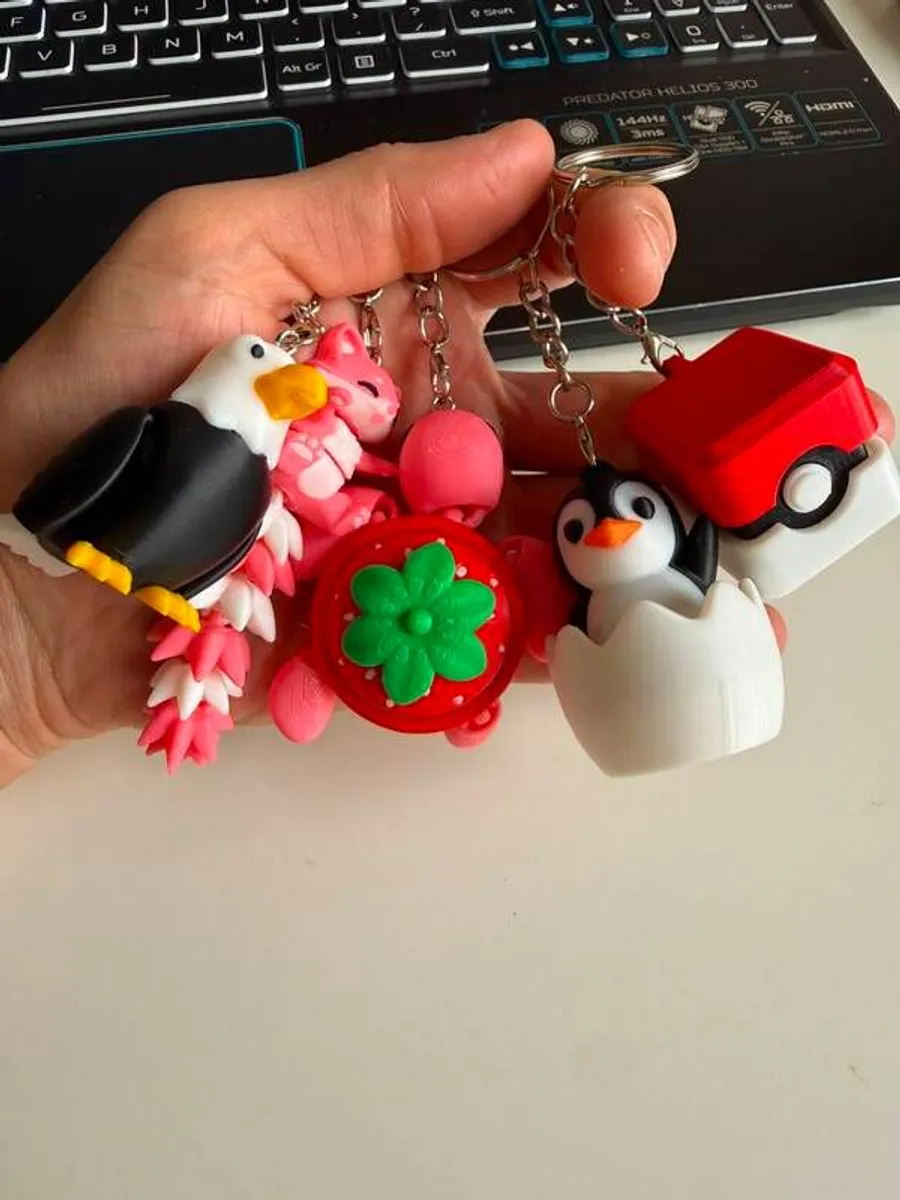 3D Printed Clicker & Articulated Keychains - Image 1