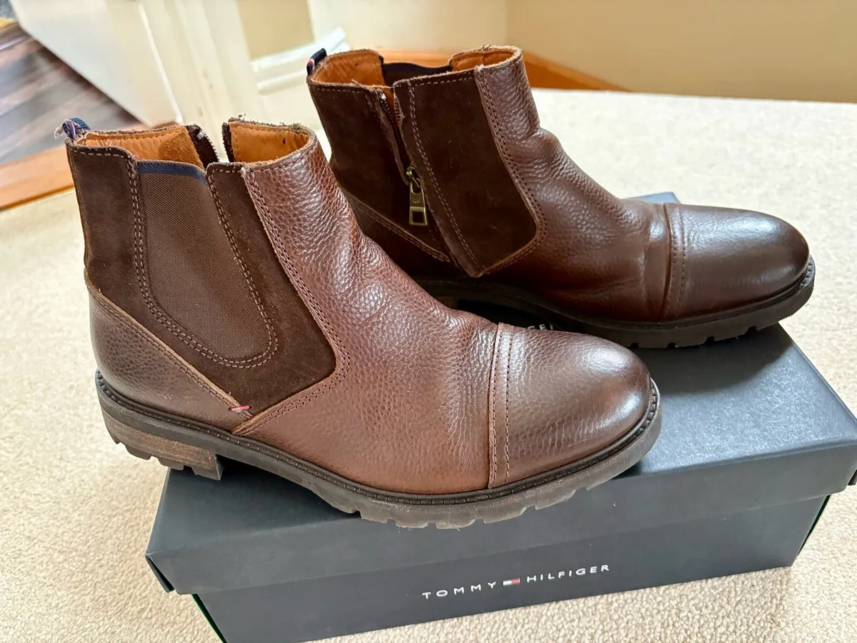 Tommy Hilfiger Boots - Image 4