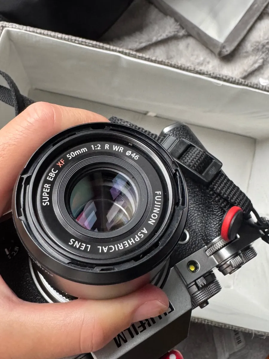 Fujifilm X-T4 Silver + Optional Fujinon XF 50mm f/ - Image 1