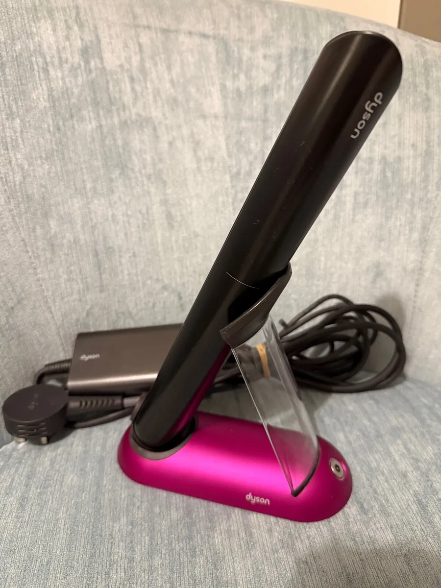 Dyson Coralle cordless straightener in swords - Image 1