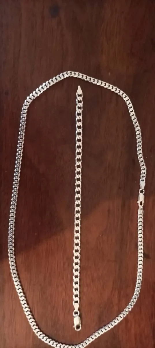 Solid Gold and Silver necklaces & bracelets - Image 4