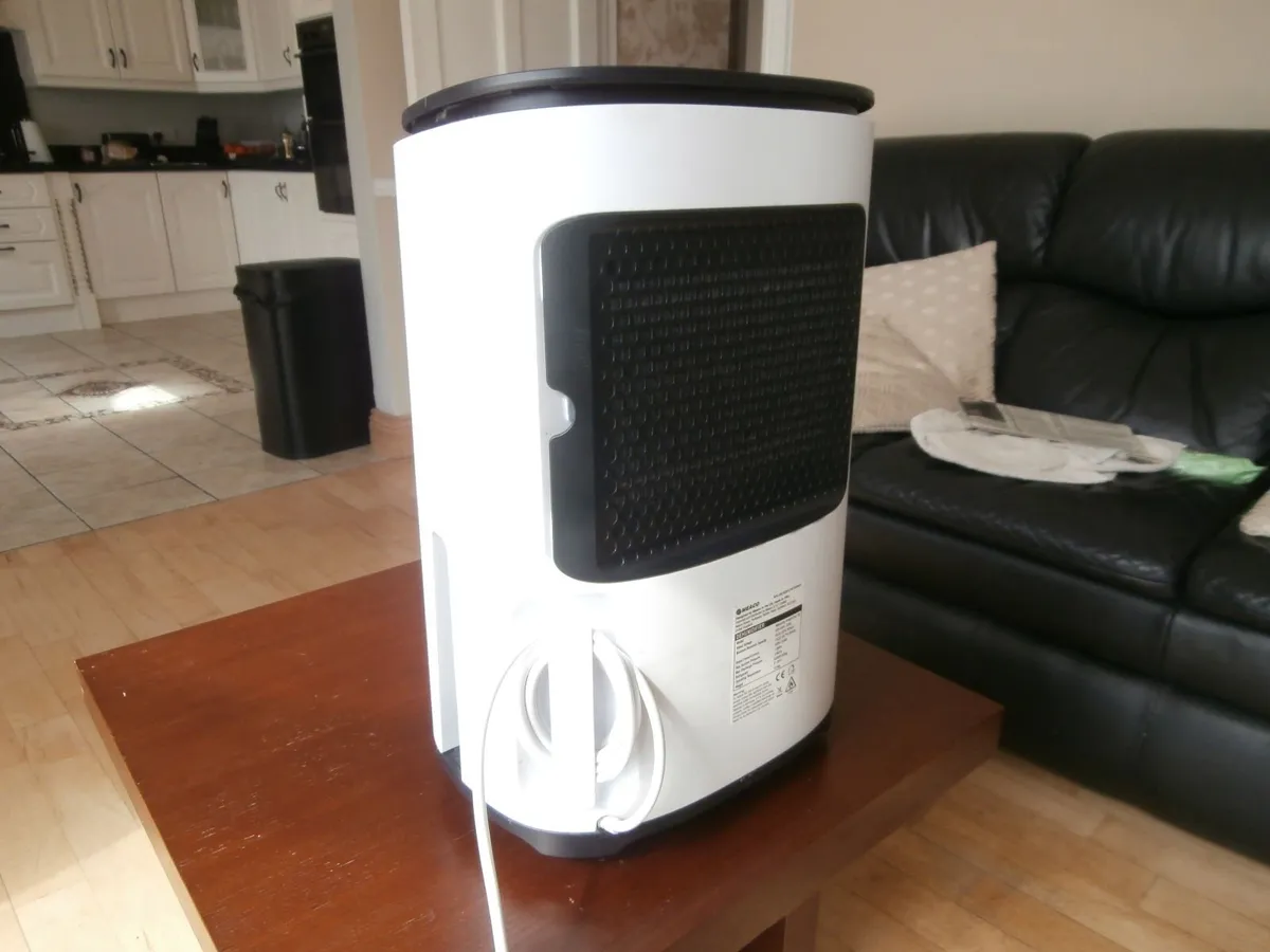 Humidifier and Air Purifier - Image 3