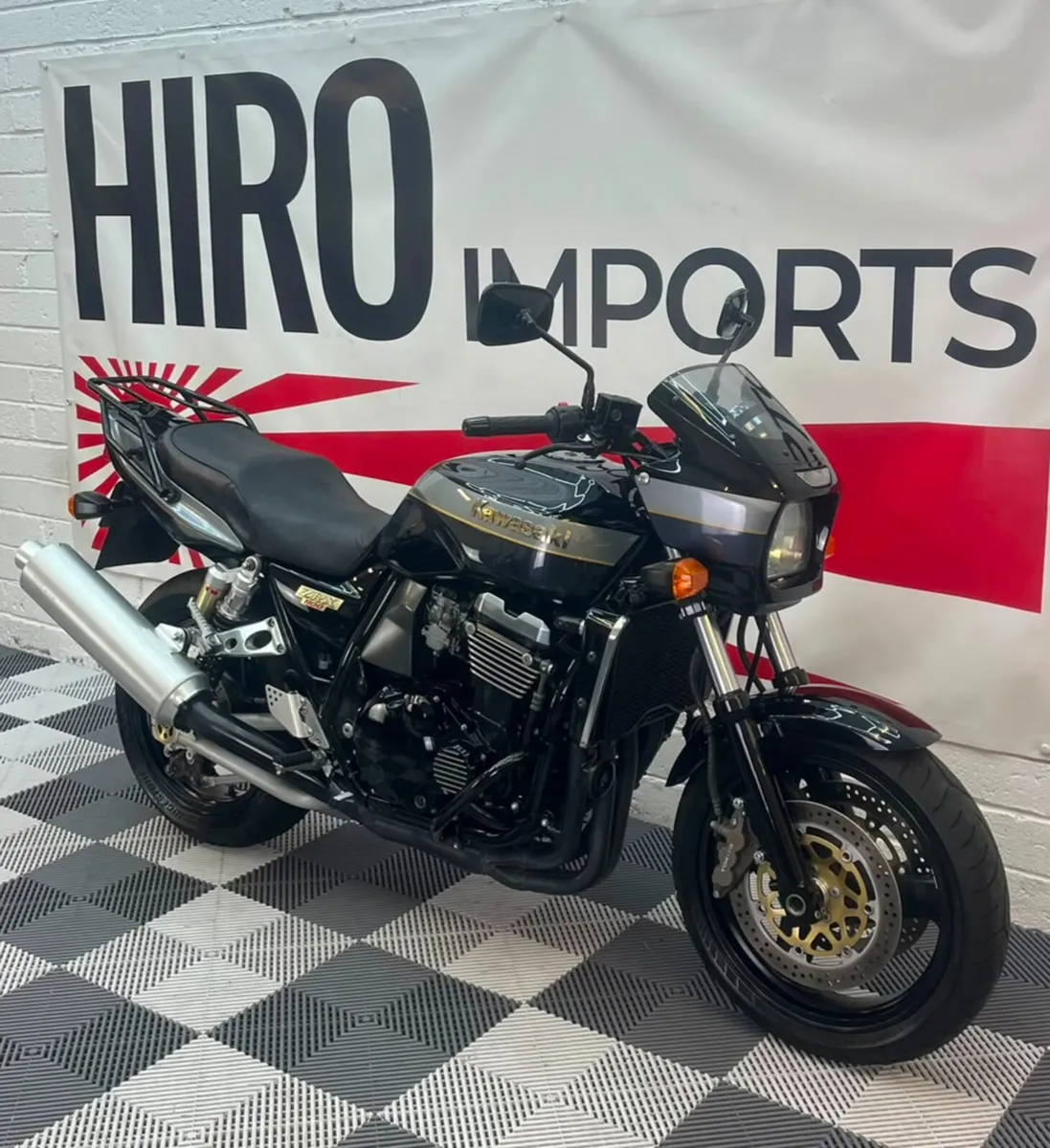 2000 Kawasaki ZRX1100R - Image 2