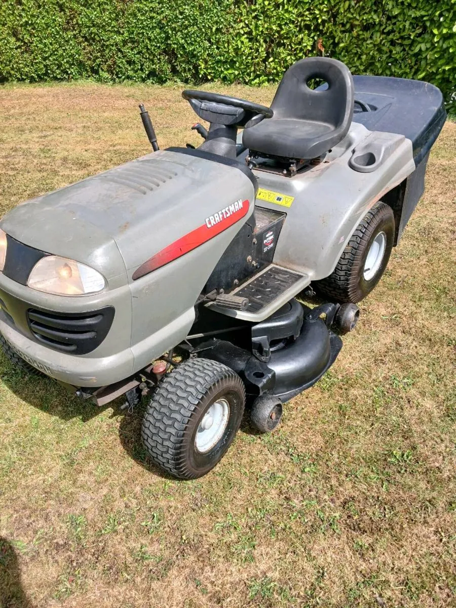 Craftsman 22hp Twin cylinder Briggs engine - Image 4