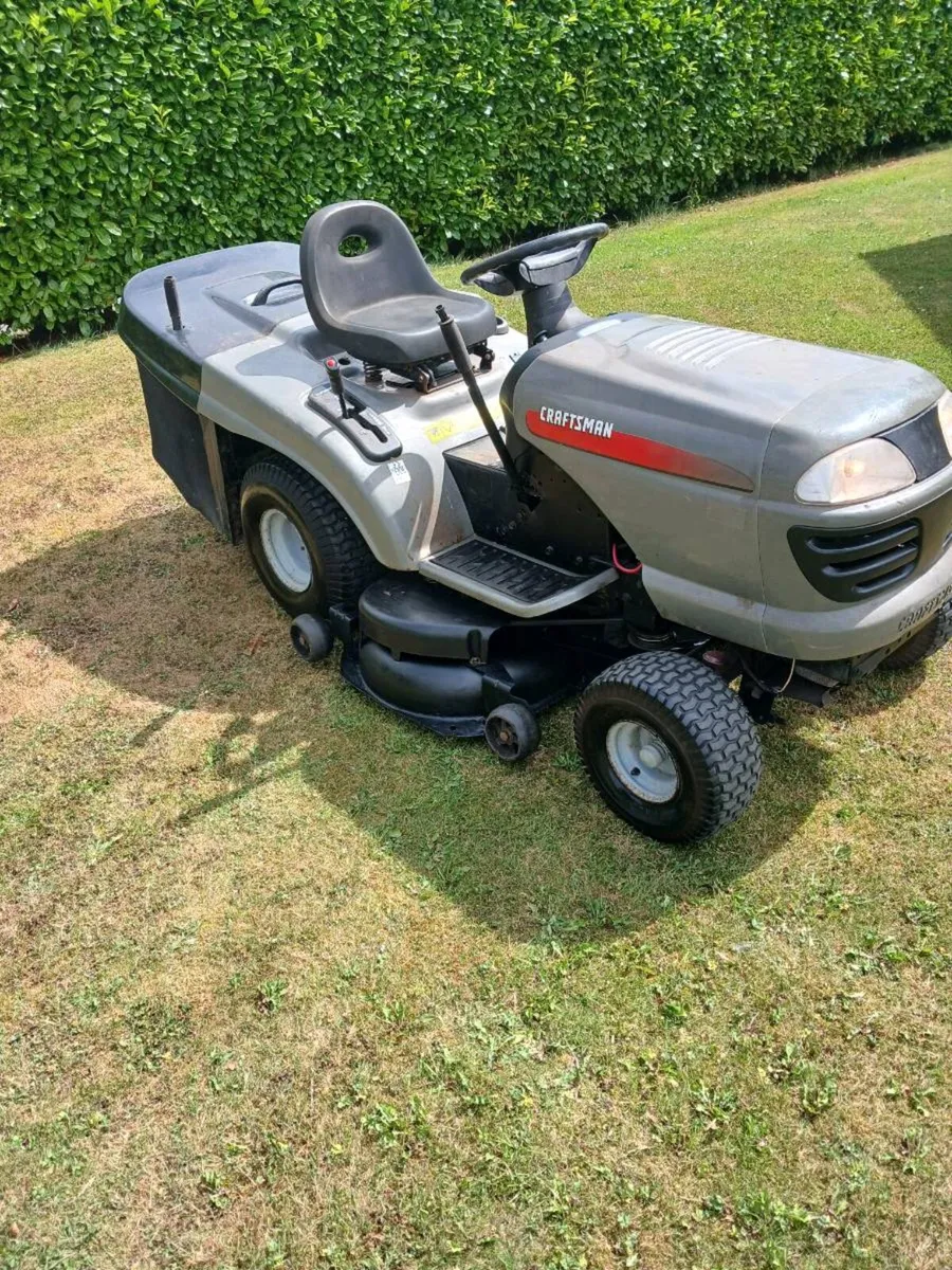 Craftsman 22hp Twin cylinder Briggs engine - Image 2