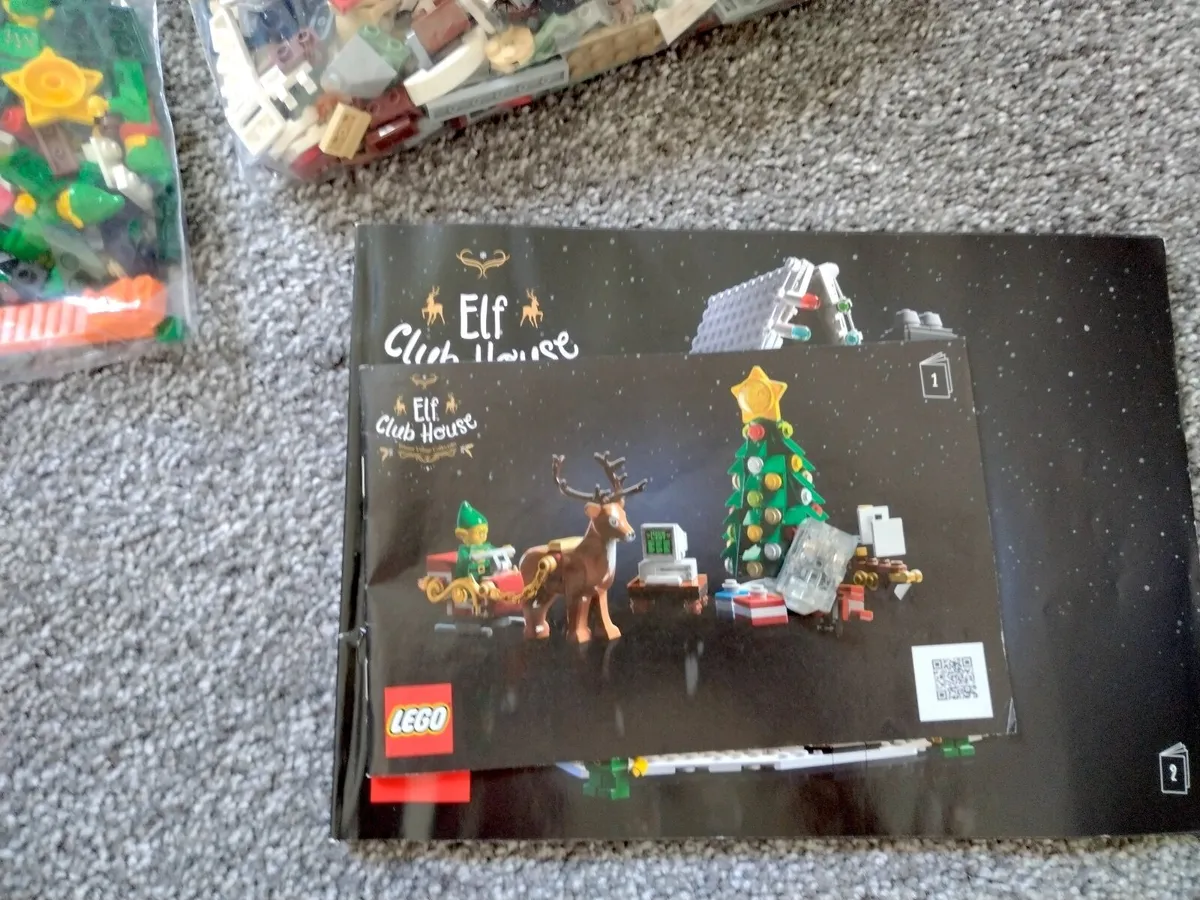 LEGO Christmas Winter Set 10275 - Image 4