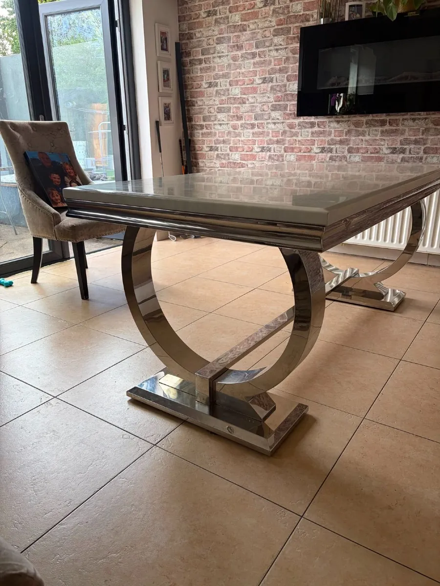 Dining table, 6 chairs - Image 4