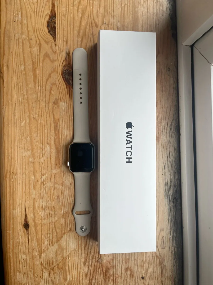 Apple watche - Image 2