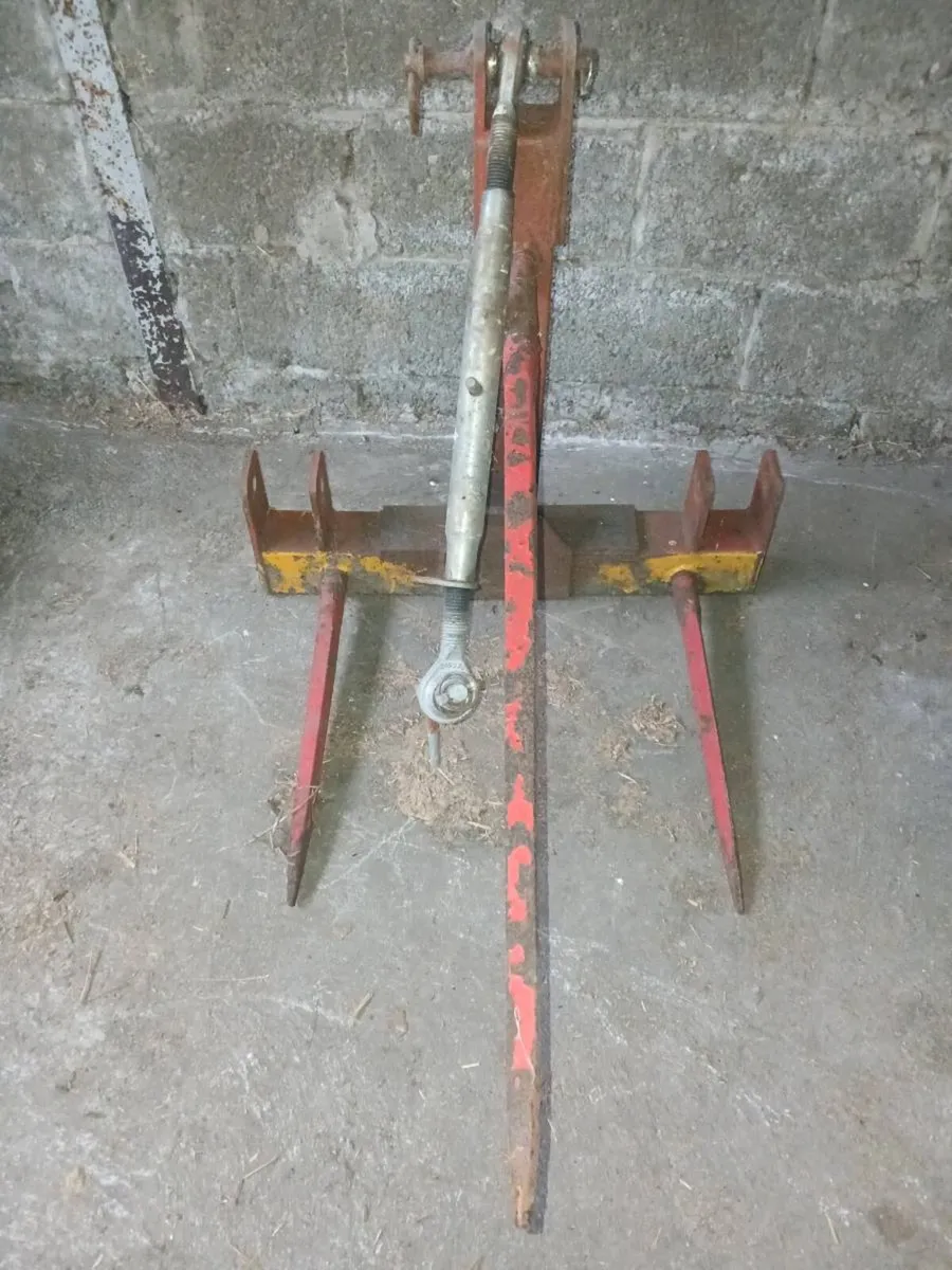 Silage Bale Spike & Handler - Image 2