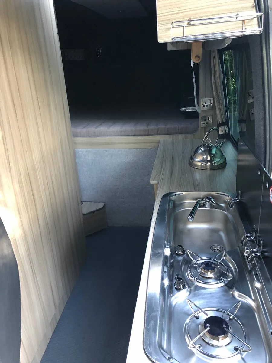 Sprinter 315 camper - Image 4