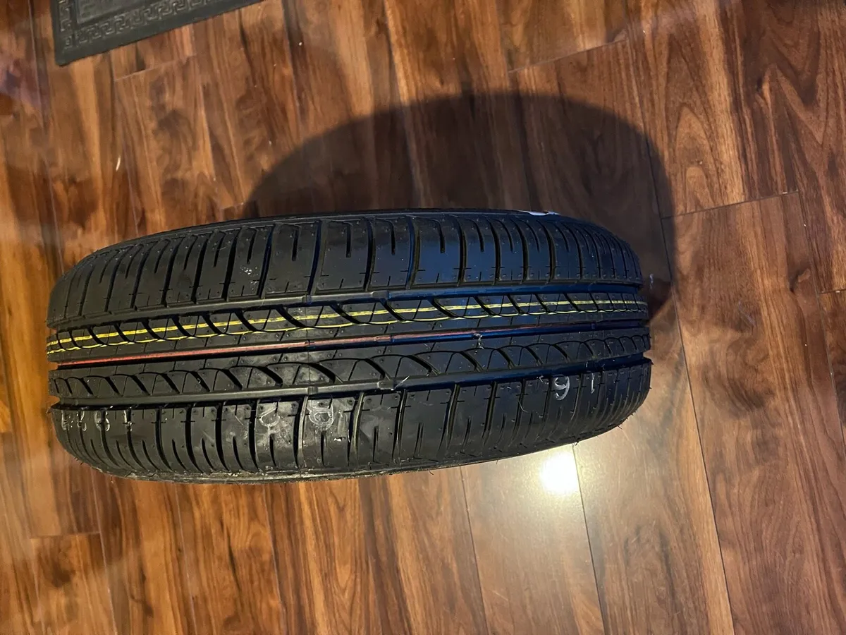 Fiesta wheel and tyre - Image 1