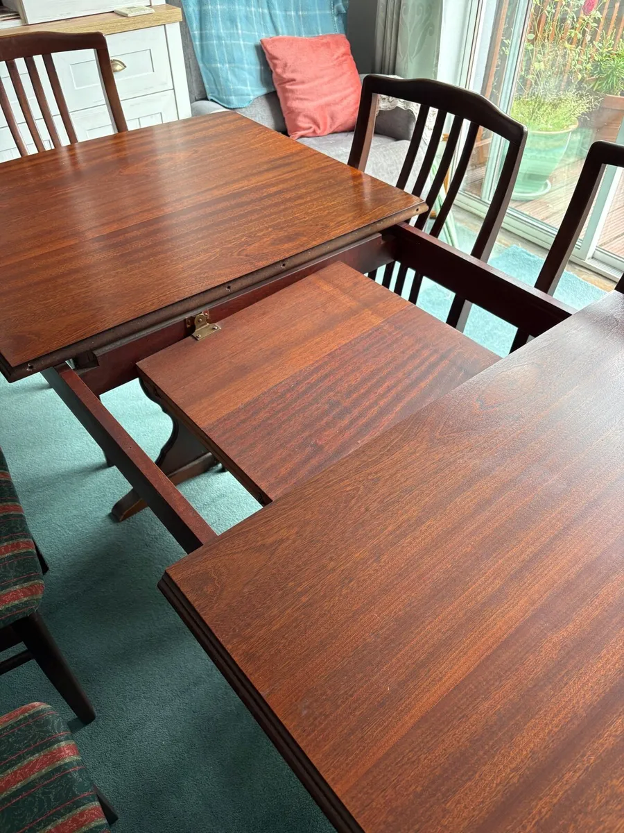 Dining room table & chairs - Image 4