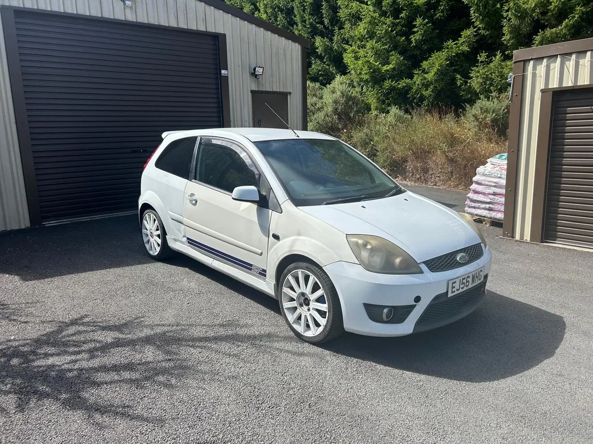 Ford Fiesta ST - Image 4