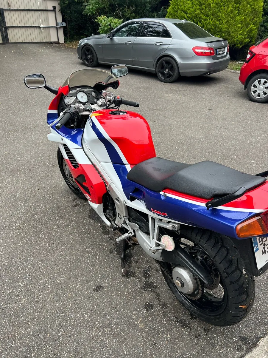 Motorbike - Image 4