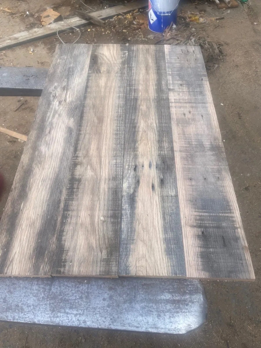 Reclaimed oak paneling - Image 1