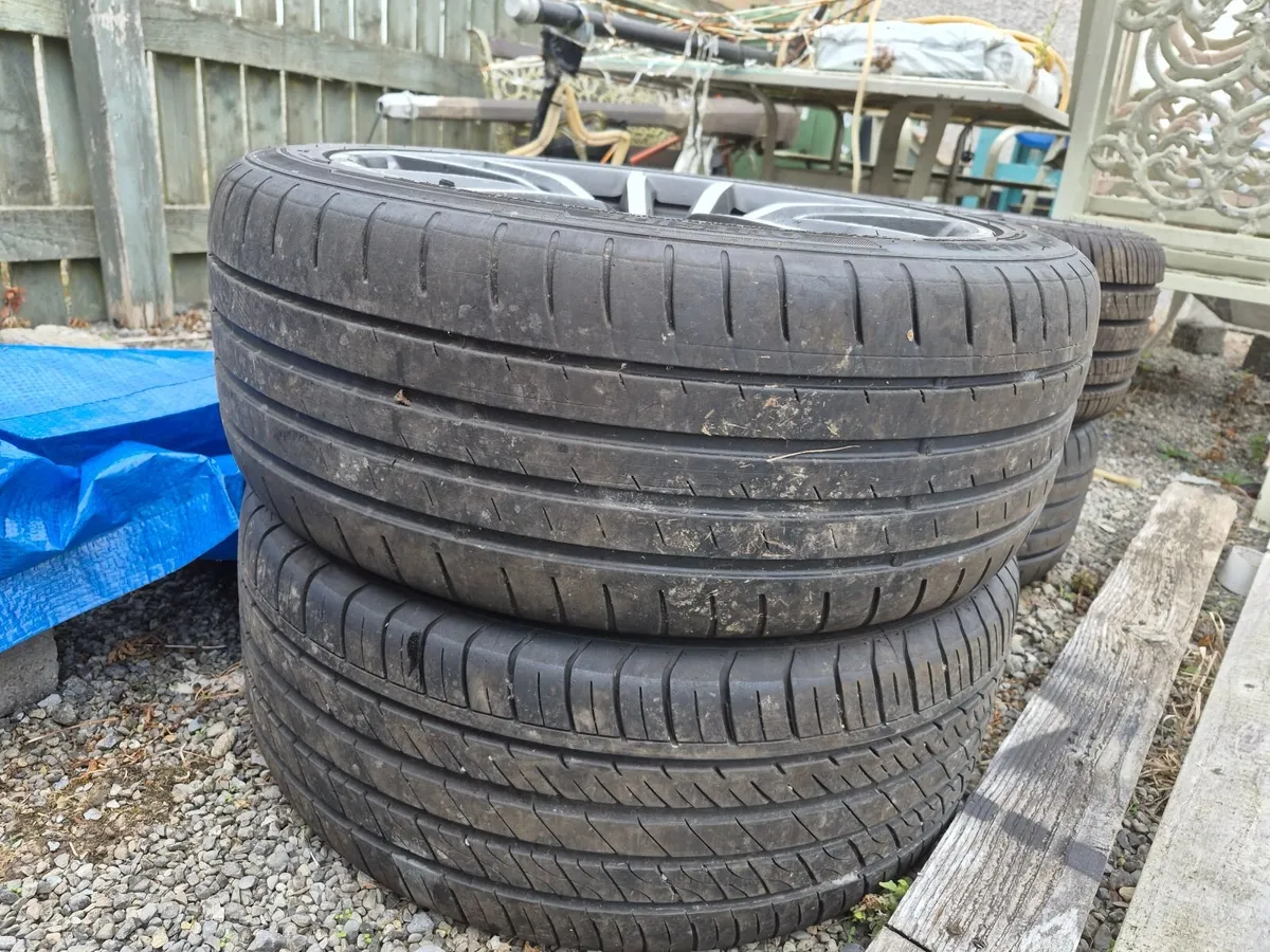 Genuine BMW 5x112 wheels - Image 3