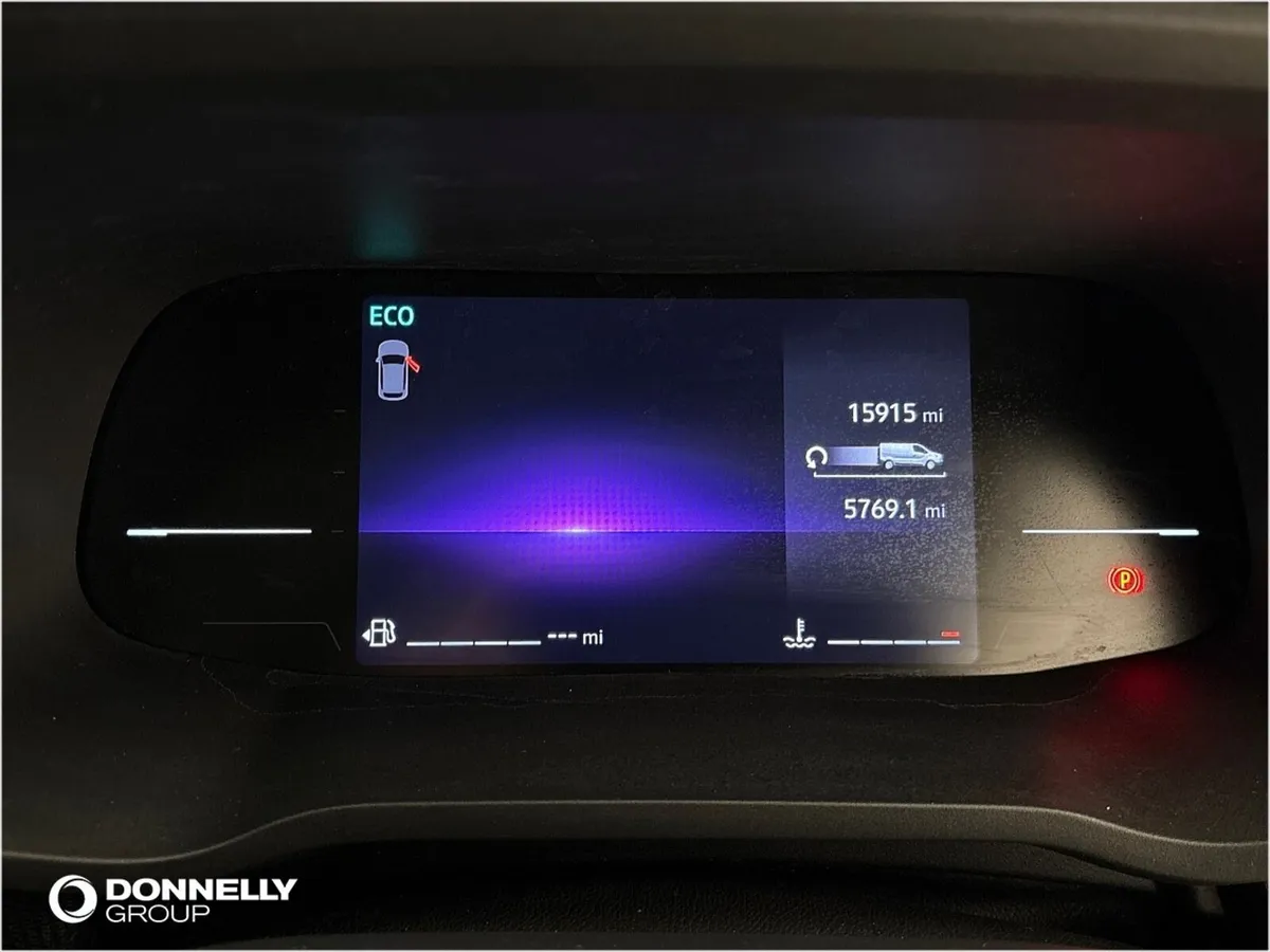 Renault Trafic Lwb Diesel Advance - Image 4