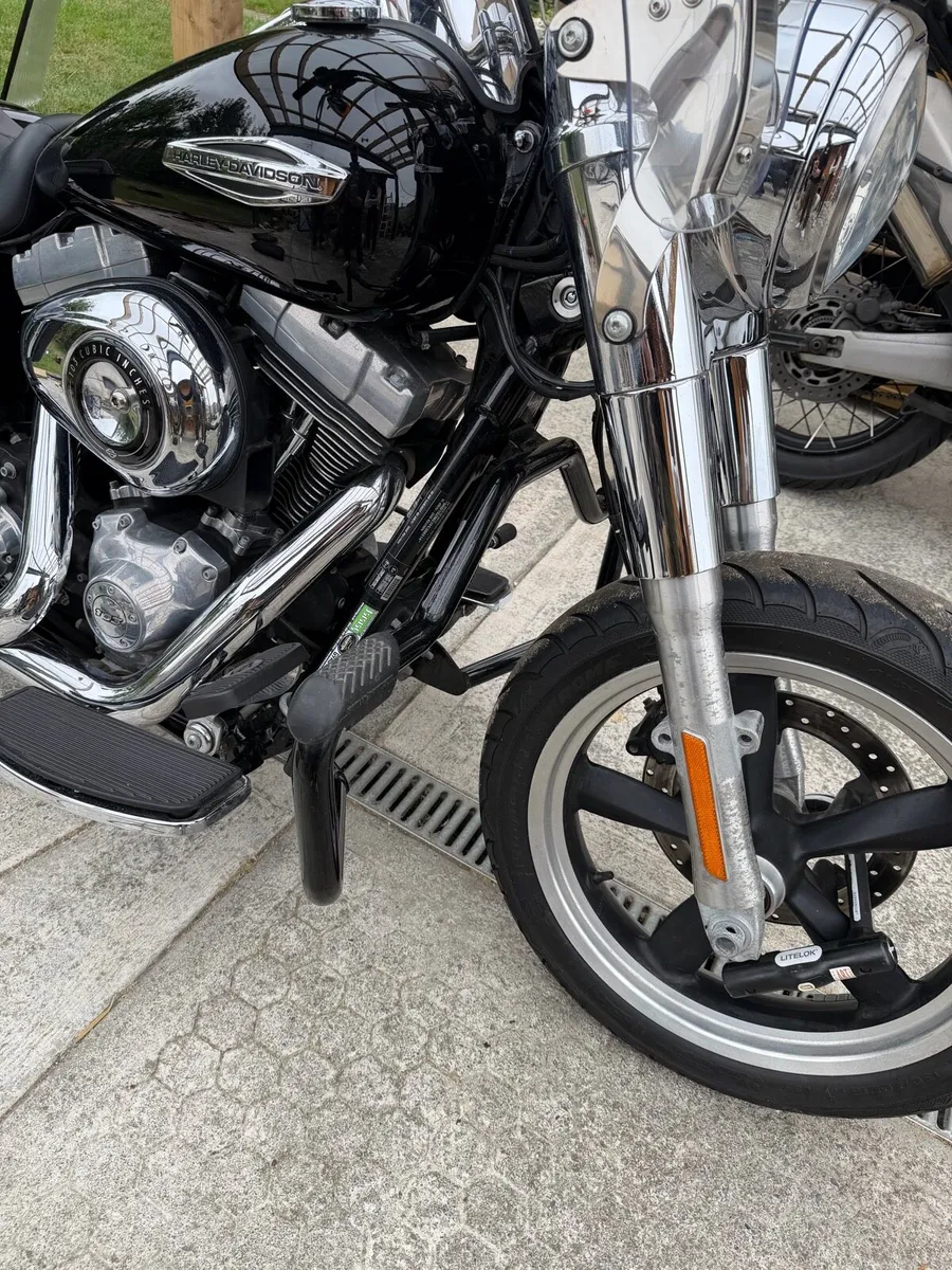 Harley-Davidson Dyna Switchback - Image 3