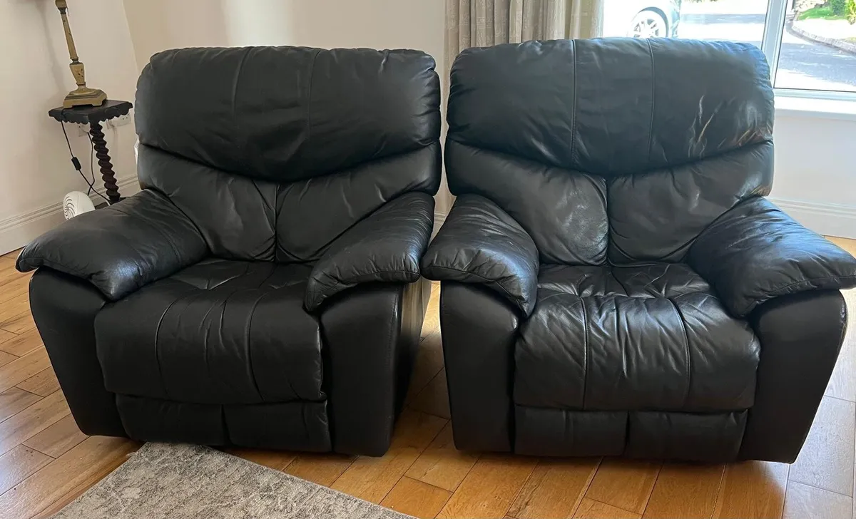 Sofa Dark Brown Leather 3 piece - Image 3