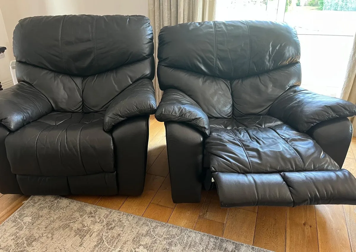 Sofa Dark Brown Leather 3 piece - Image 4