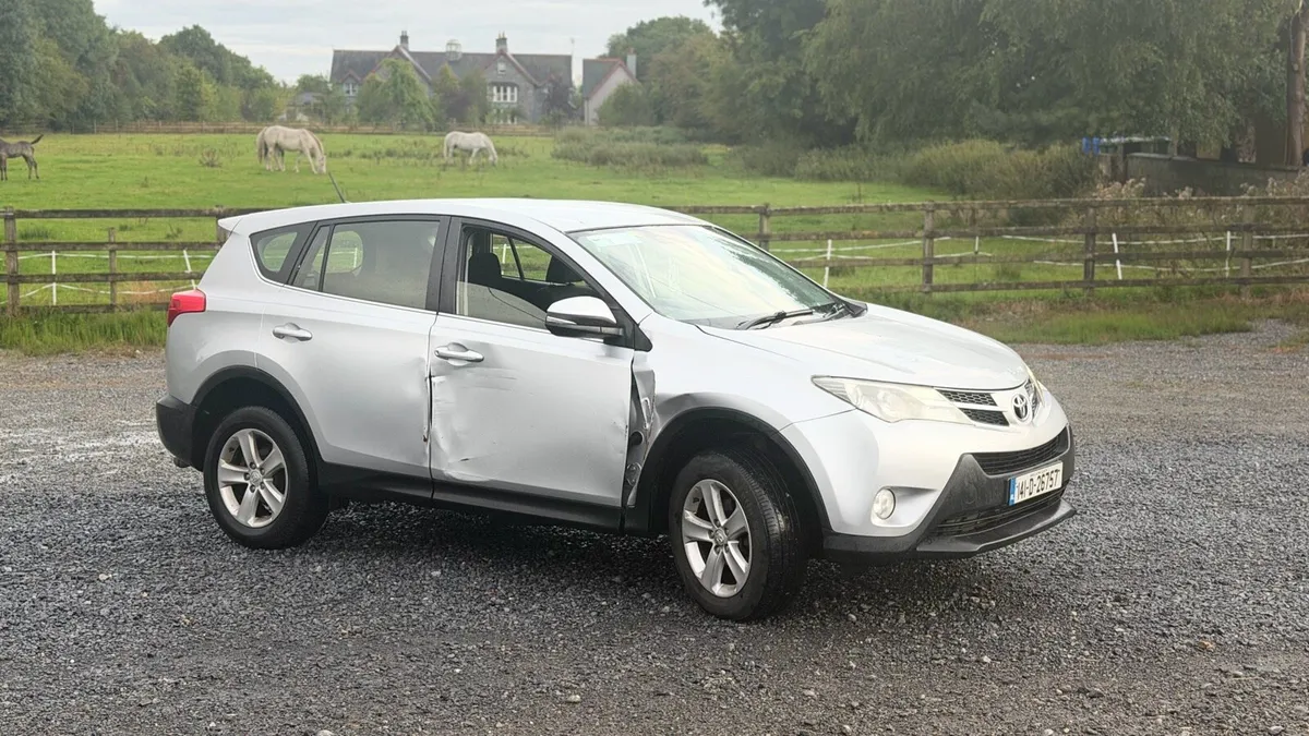Toyota rav 4 - Image 3