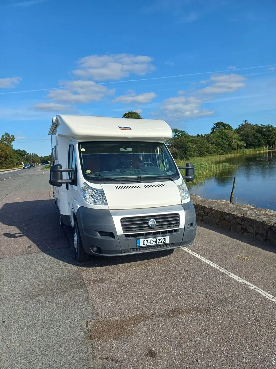 McLouis Lagan 252 – 2007 – 2.2 Diesel – 4 Berth - Image 3