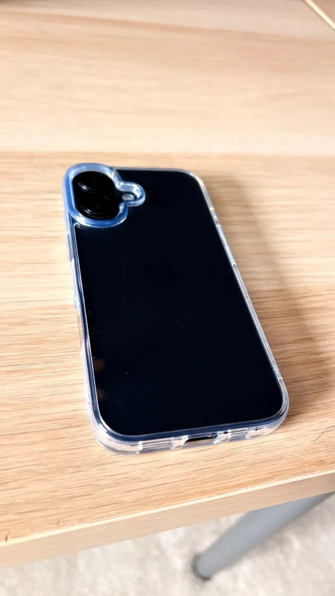 iPhone 16 (128GB) Black - Image 2