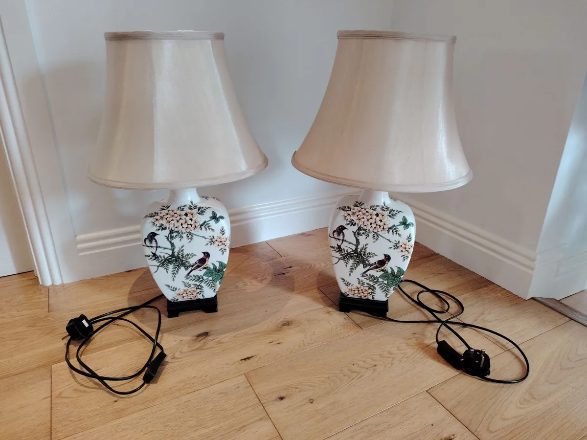 X2 Table Lamps €40 each - Image 4
