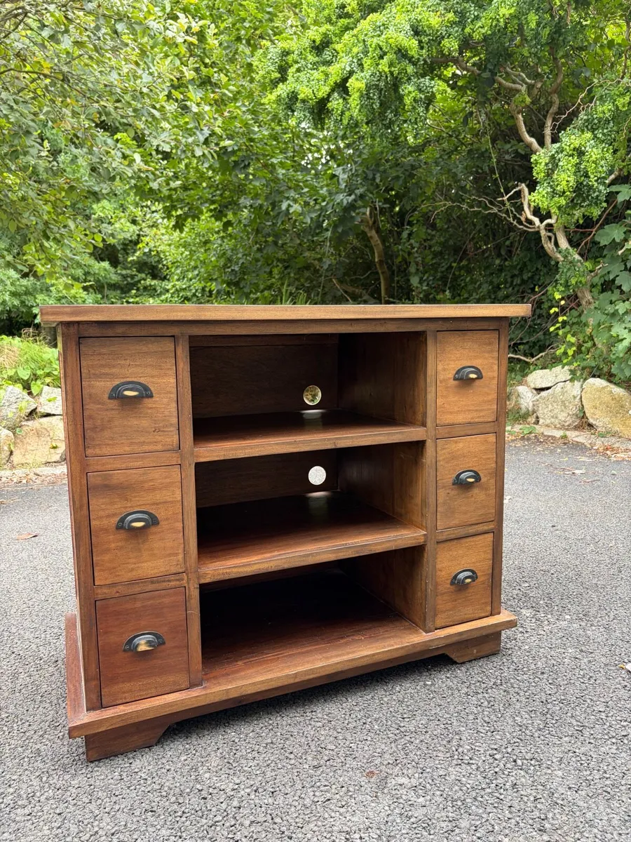 Beautiful Cabinet / Chest of Drawers - Image 1