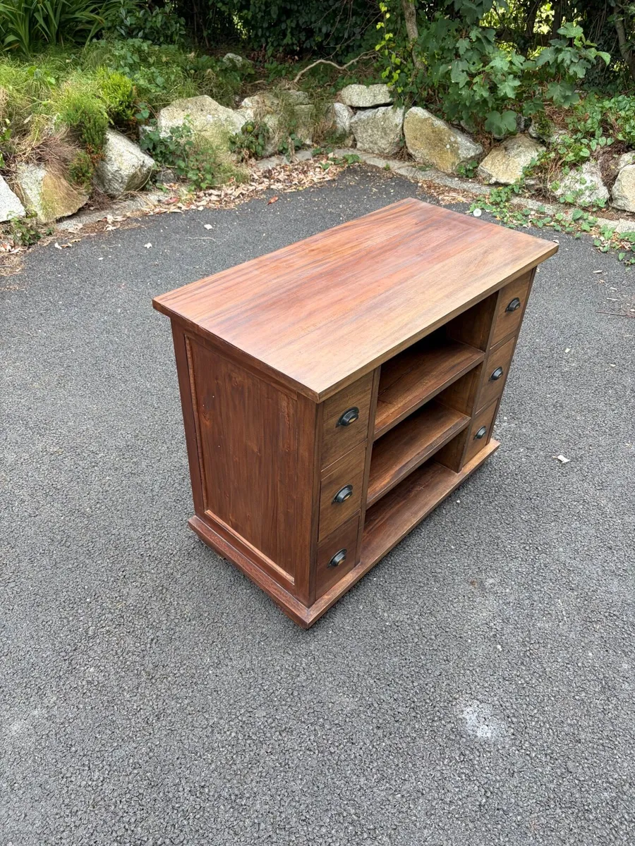 Beautiful Cabinet / Chest of Drawers - Image 4