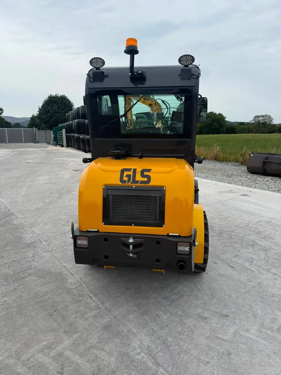 GLS wheeled loader - Image 4