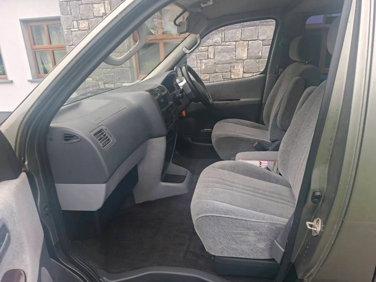Camper Van - Image 4