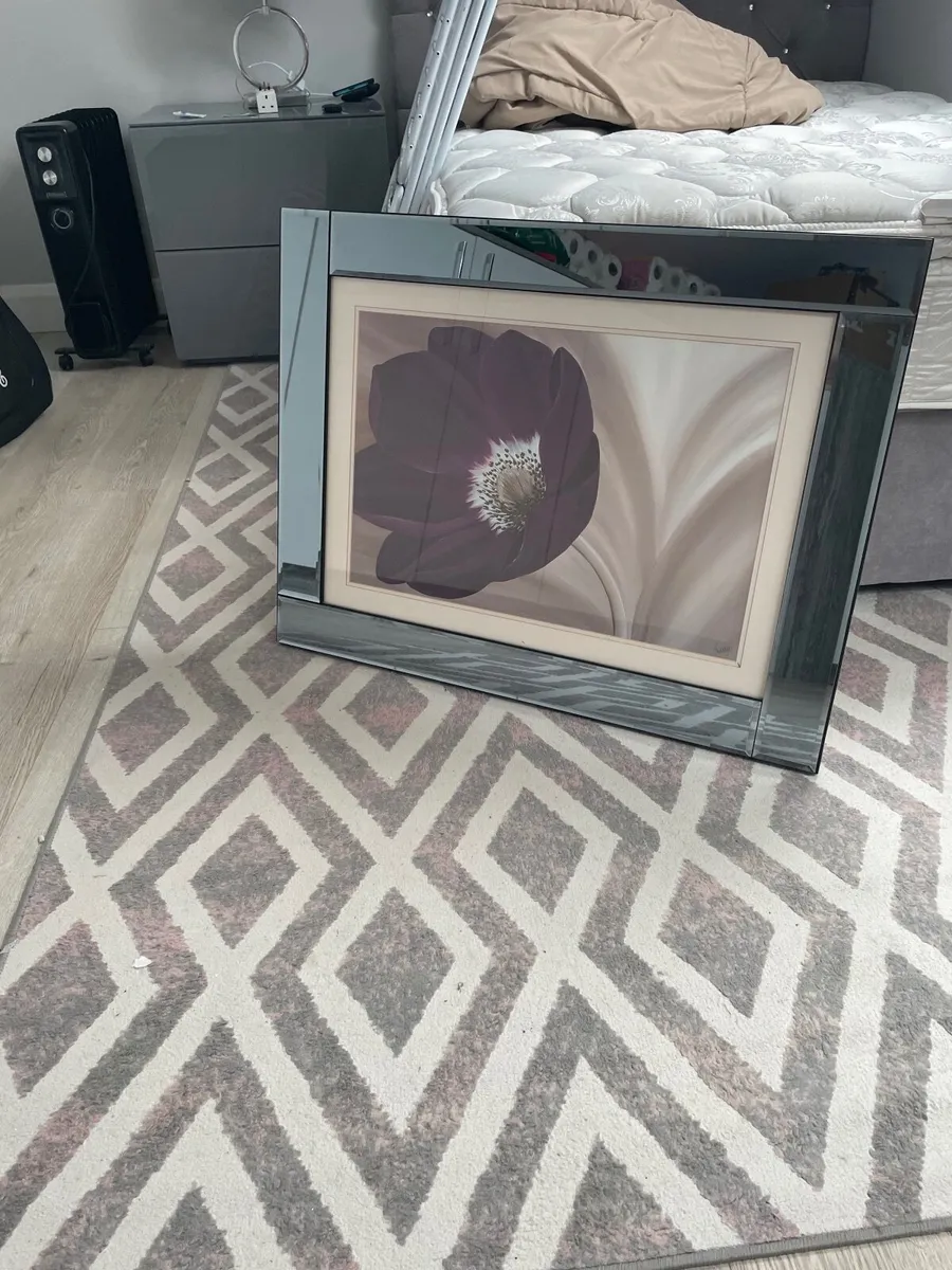 Mirrors and picture €30 Each - Image 4
