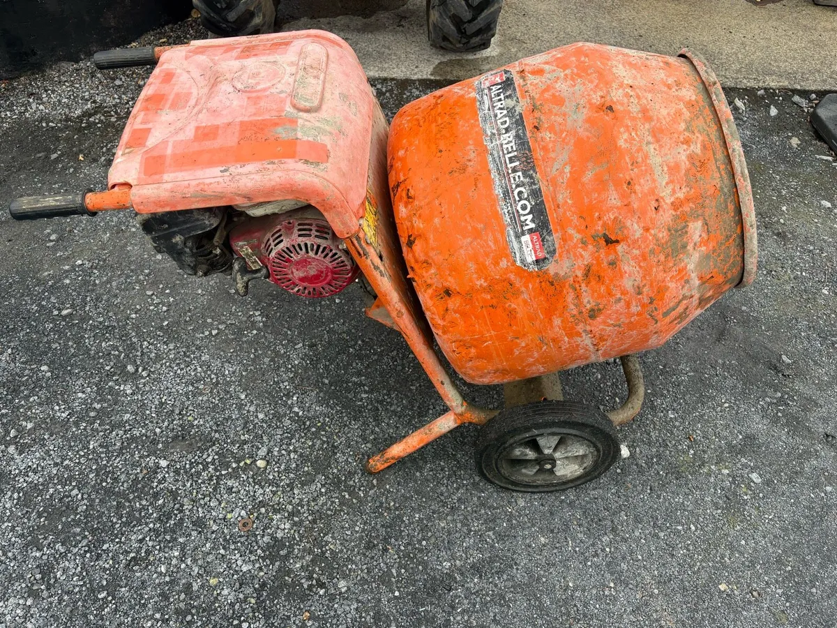 Belle petrol mixer - Image 3