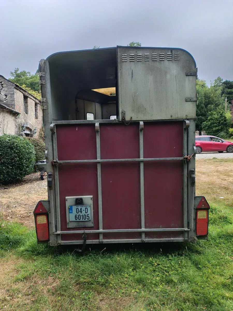 Ifor Williams 510 horse box - Image 2