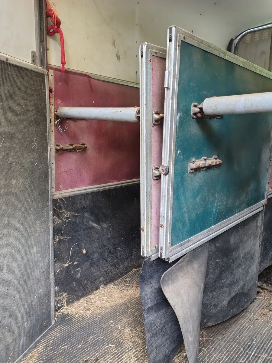 Ifor Williams 510 horse box - Image 3