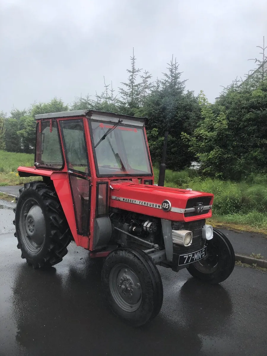 Massey Ferguson 135 - Image 1