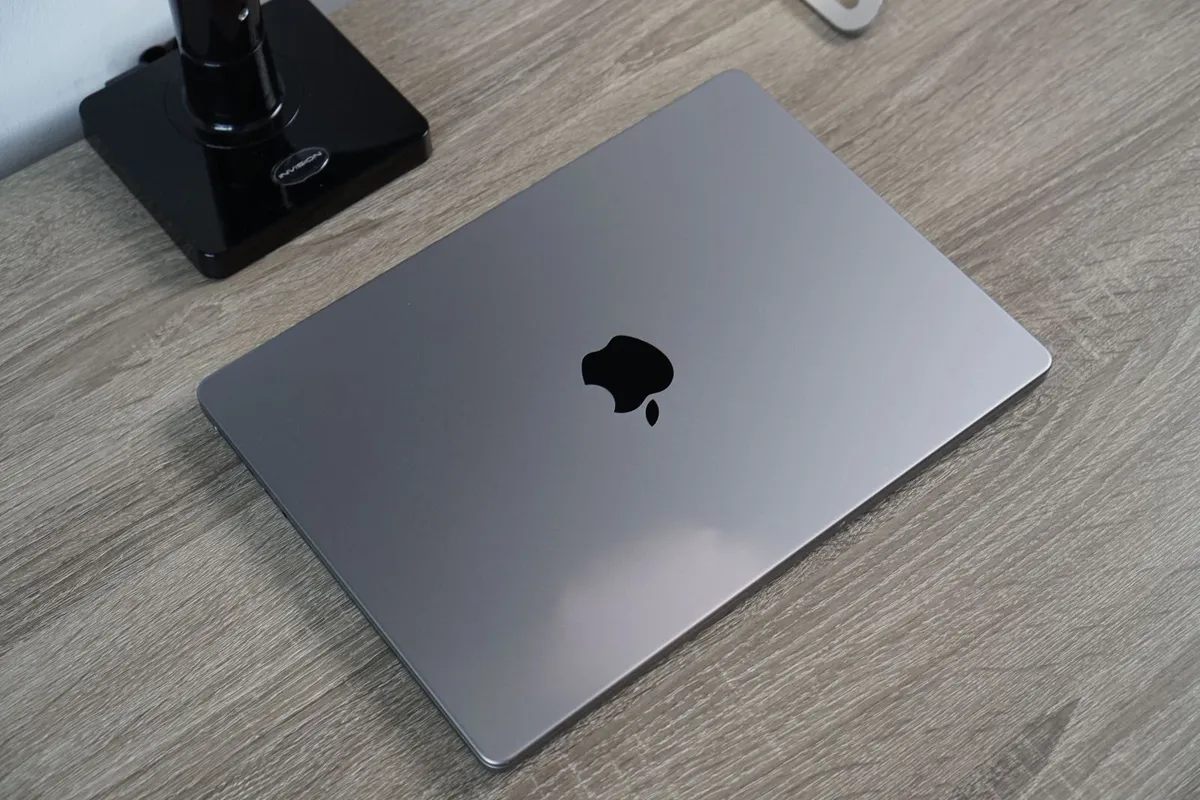 Macbook Pro 14" 2021 M1 Pro | 16GB | 512GB - Image 4