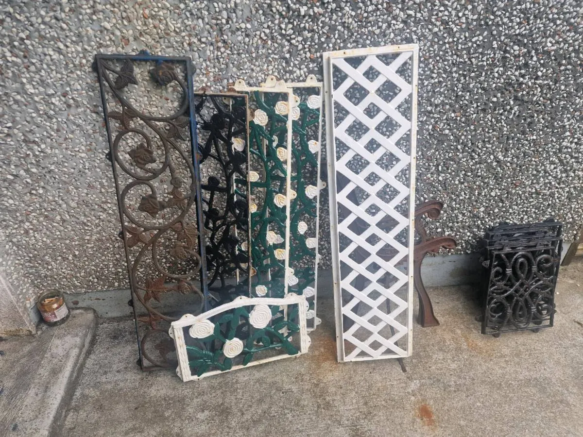 Cast iron bench back covers - Image 1