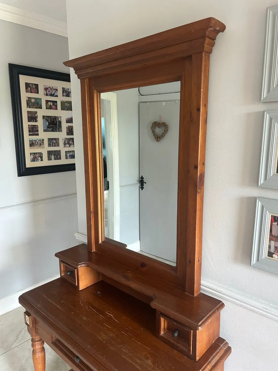 Hall table and mirror set - Image 2