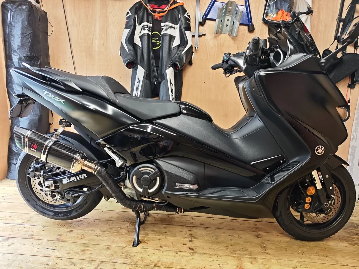 YAMAHA tmax Yamaha T-max - Image 4
